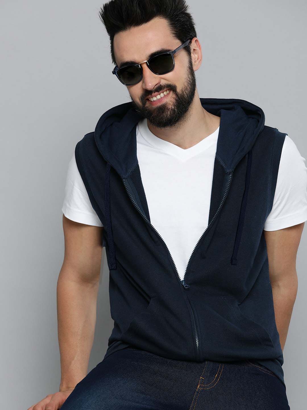 Sleeveless zip‑up hoodie