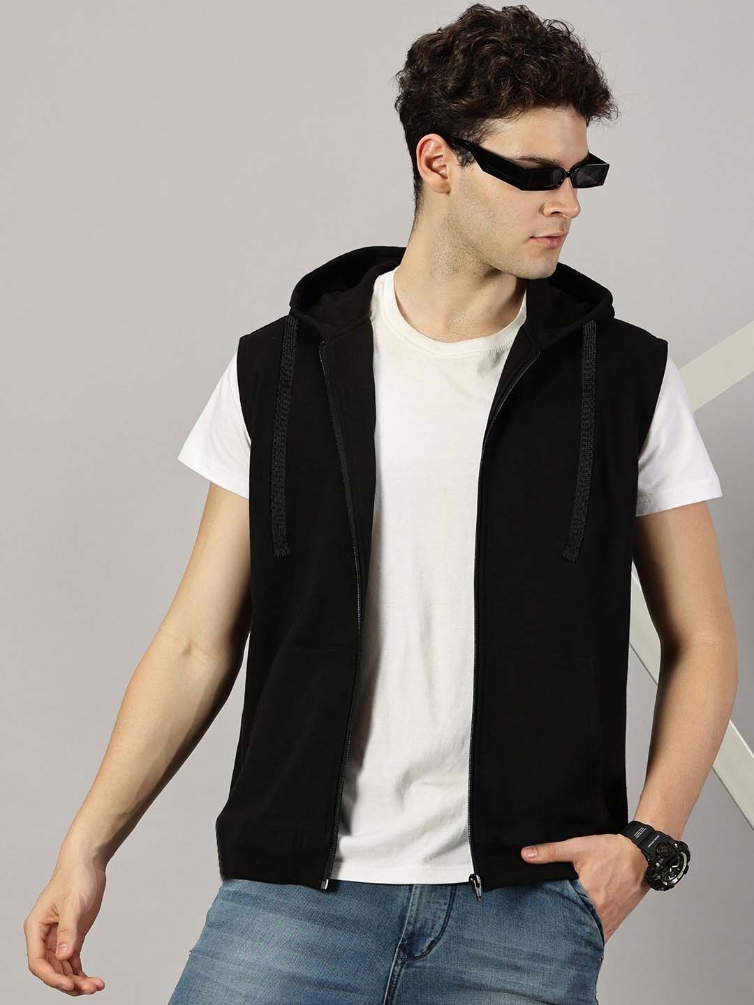 Sleeveless zip‑up hoodie